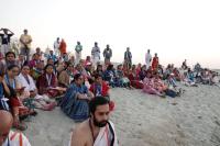 Sharayu Arati by HH Swamiji at Naya Ghat, Ayodhya (23 March 2025)